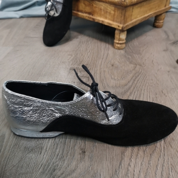 20s Vintage Style Jessica Jones Two-Tone Silver Metallic Custom Jazz Dance Shoes - Picture 14 of 16